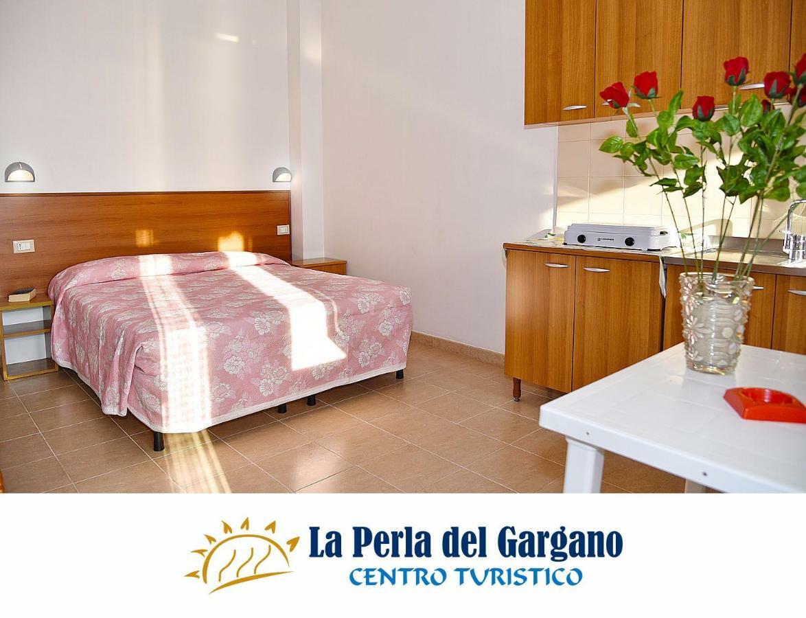 Centro Turistico La Perla Del Gargano Hotel Foce Varano Buitenkant foto