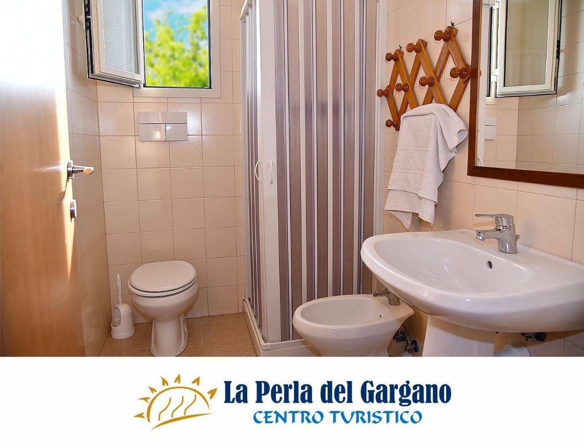 Centro Turistico La Perla Del Gargano Hotel Foce Varano Buitenkant foto